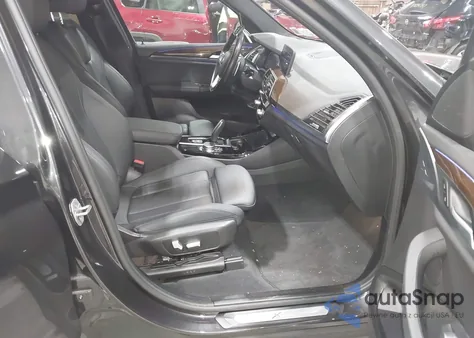 2021 BMW X3 xDrive30I z USA, uszkodzony, nr VIN 5UXTY5C04M9H10357